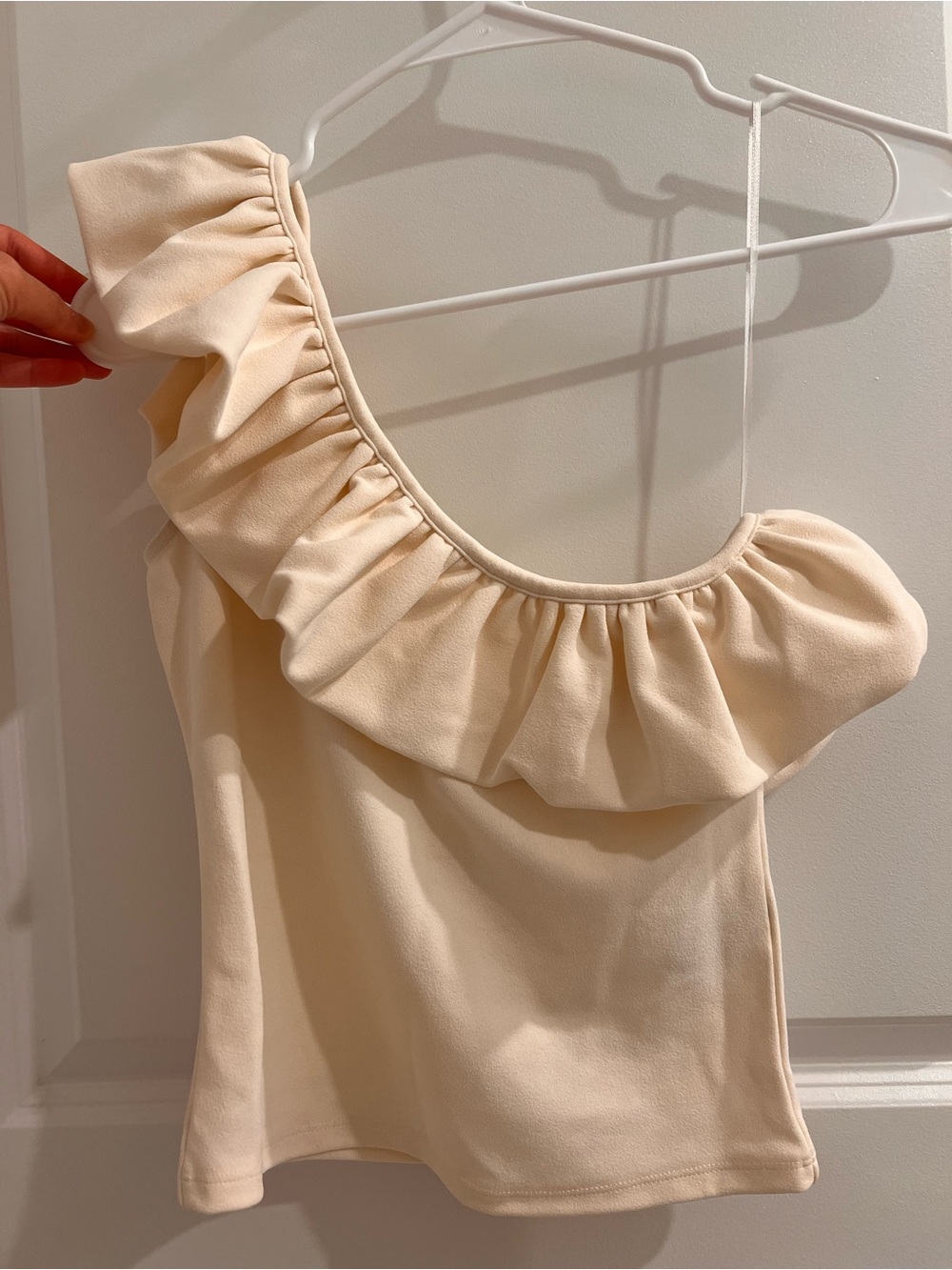 H&M Cream One-Shoulder Ruffle Top